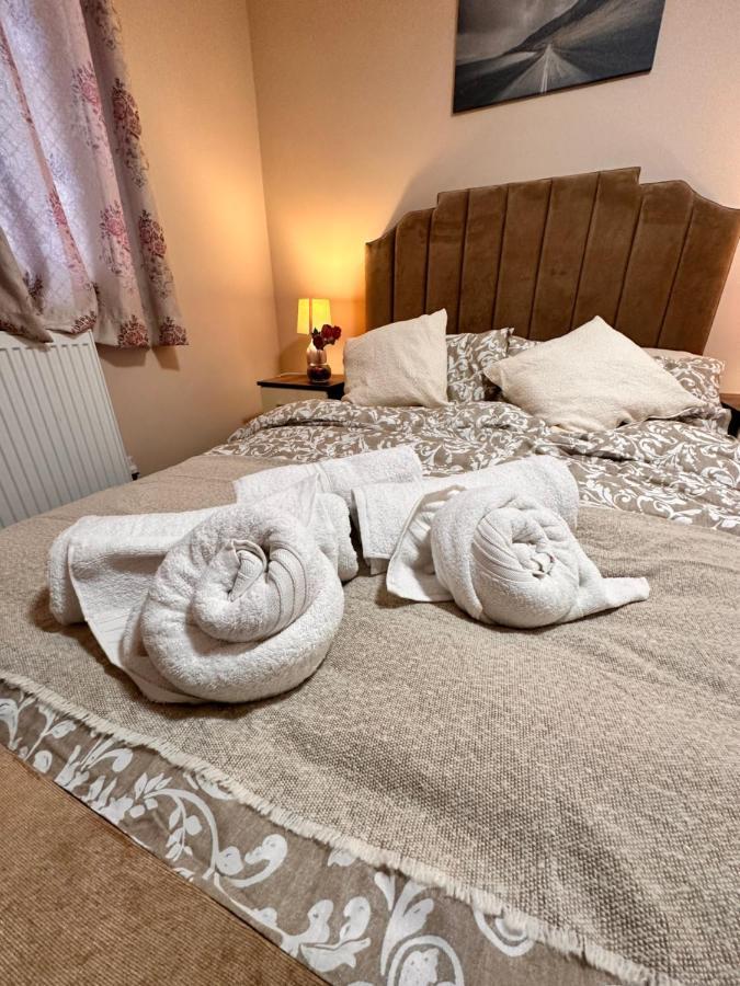 Canary Wharf Single Double And En-Suite Rooms ลอนดอน ภายนอก รูปภาพ